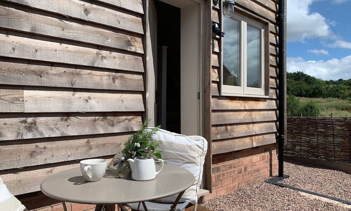 Great Witley House | Guest Homes | The Teme Loft