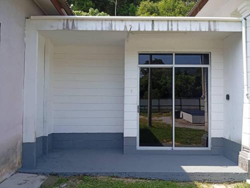 Kuala Terengganu Ski Chalet | Guest House 2