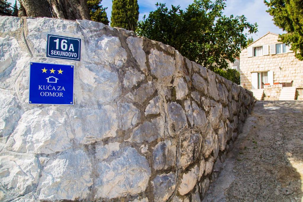 Zaton House | Guest House Damir