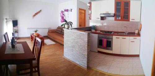 Licko Lesce House | Guest House Domig