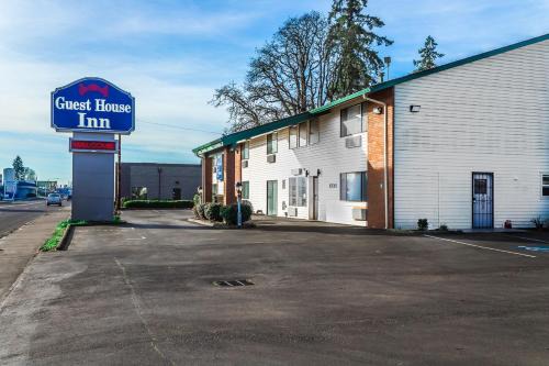 Junction City Hotel | Guest House Inn