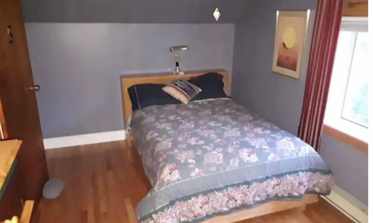 South Baymouth House | Guest House - Manitoulin Cottage
