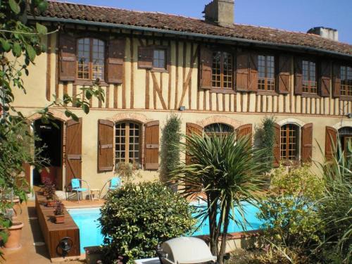 LIsle-en-Dodon Apartment | Guest House, Private Pool
