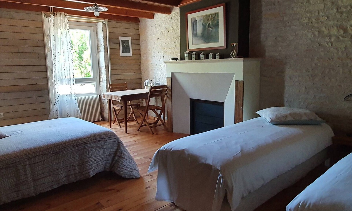 Courcon Bed & Breakfast | Guest Room 'Églantine' in Courçon – Sleeps 4, Breakfast Included