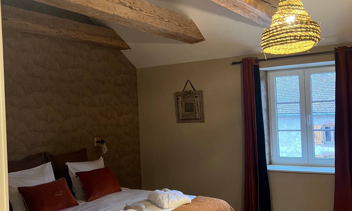 Champdray Bed & Breakfast | Guest Room “Douglas Room with Private Bathroom”, Shared Terrace, Wi-Fi, Air Conditioning