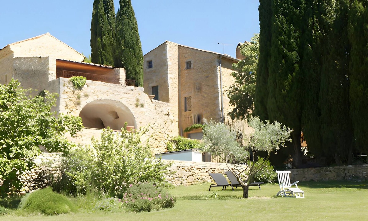 Vagnas Bed & Breakfast | Guest Room “Sur L’eau”