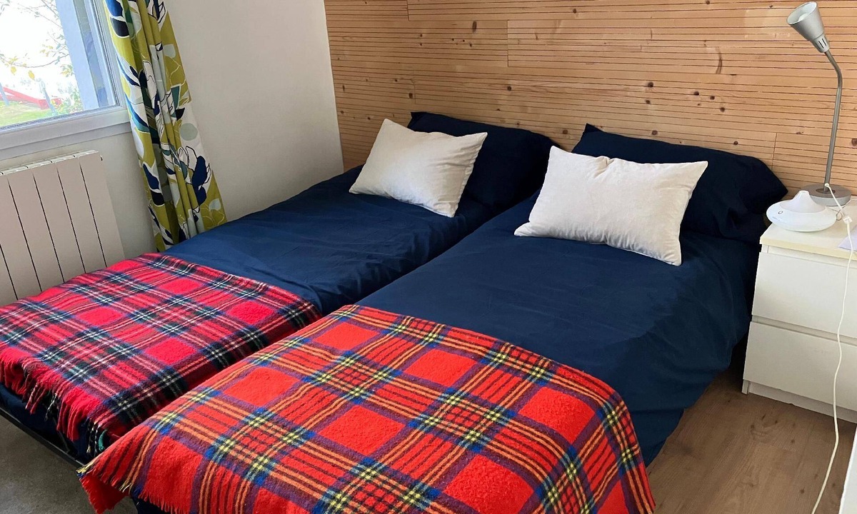 Guilhemery House | Guest room "Toulousaine arborée".
