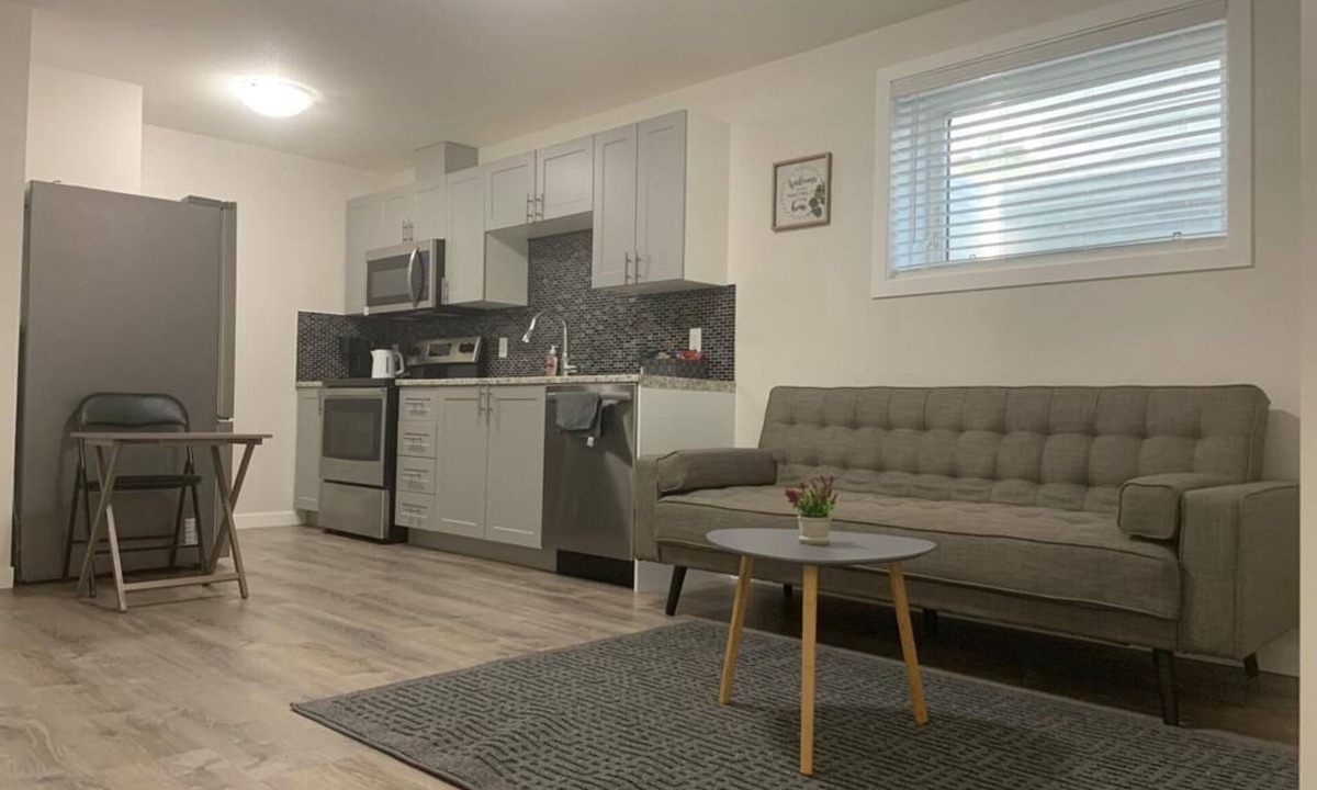 Regina House | Guest Suite -home Away From Home