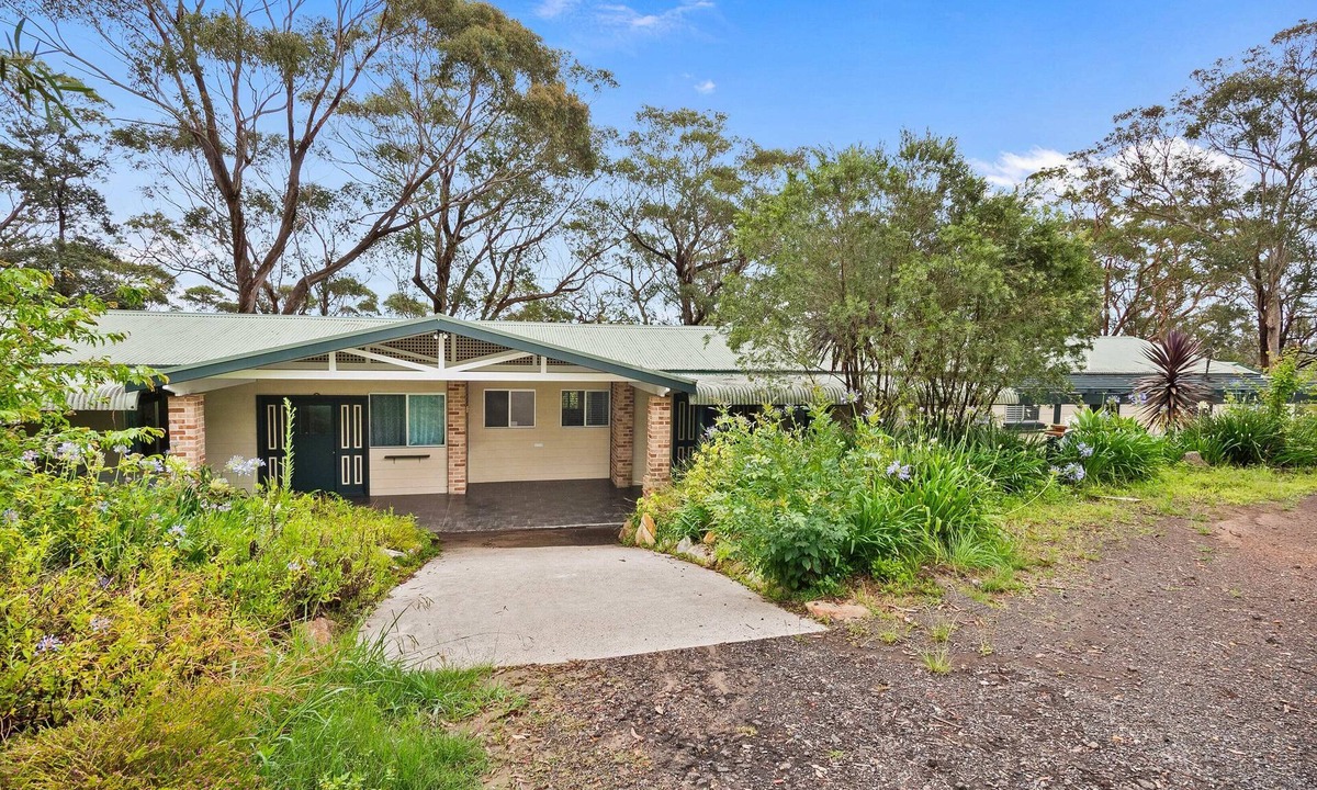 Canoelands House | Guesthouse by Maroota Greens