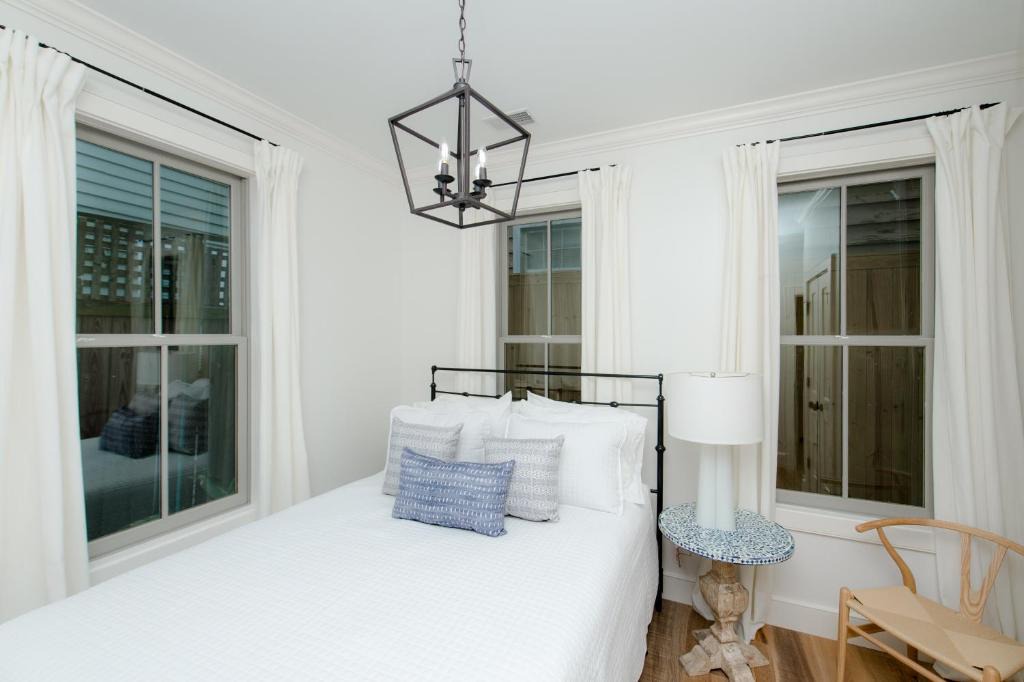 Cannonborough Elliotborough House | Guesthouse Charleston WEST 242 B and C