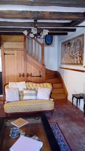 Derce House | Guesthouse in Derce