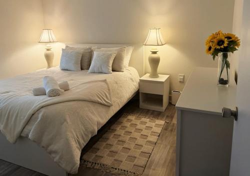 Port Charlotte Apartment | Guesthouse