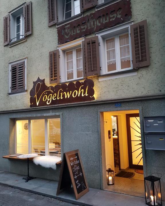 Flueelen House | Guesthouse Vögeliwohl