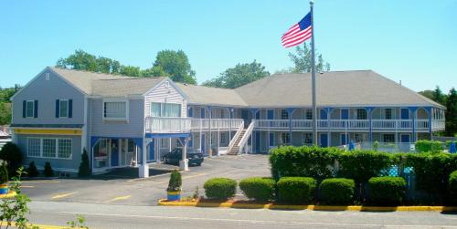 West Dennis Hotel | GuestLodge