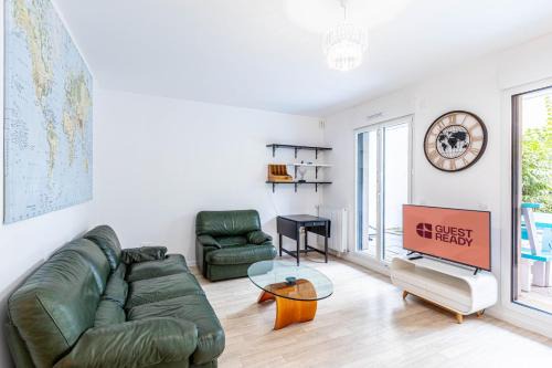 Bagneux Apartment | GuestReady - Charming stay with a small garden