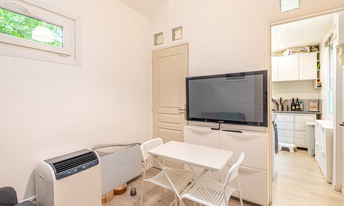 Les Lilas Apartment | GuestReady - Cosy apartment with a private garden