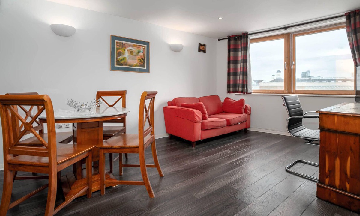 Sands End Apartment | GuestReady - Cosy Flat by the River