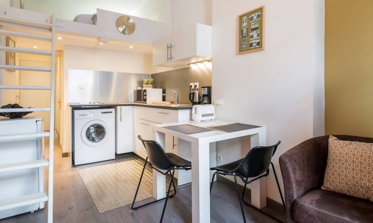 La Guillotiere Apartment | GuestReady - Gorgeous Duplex Studio in Central Lyon