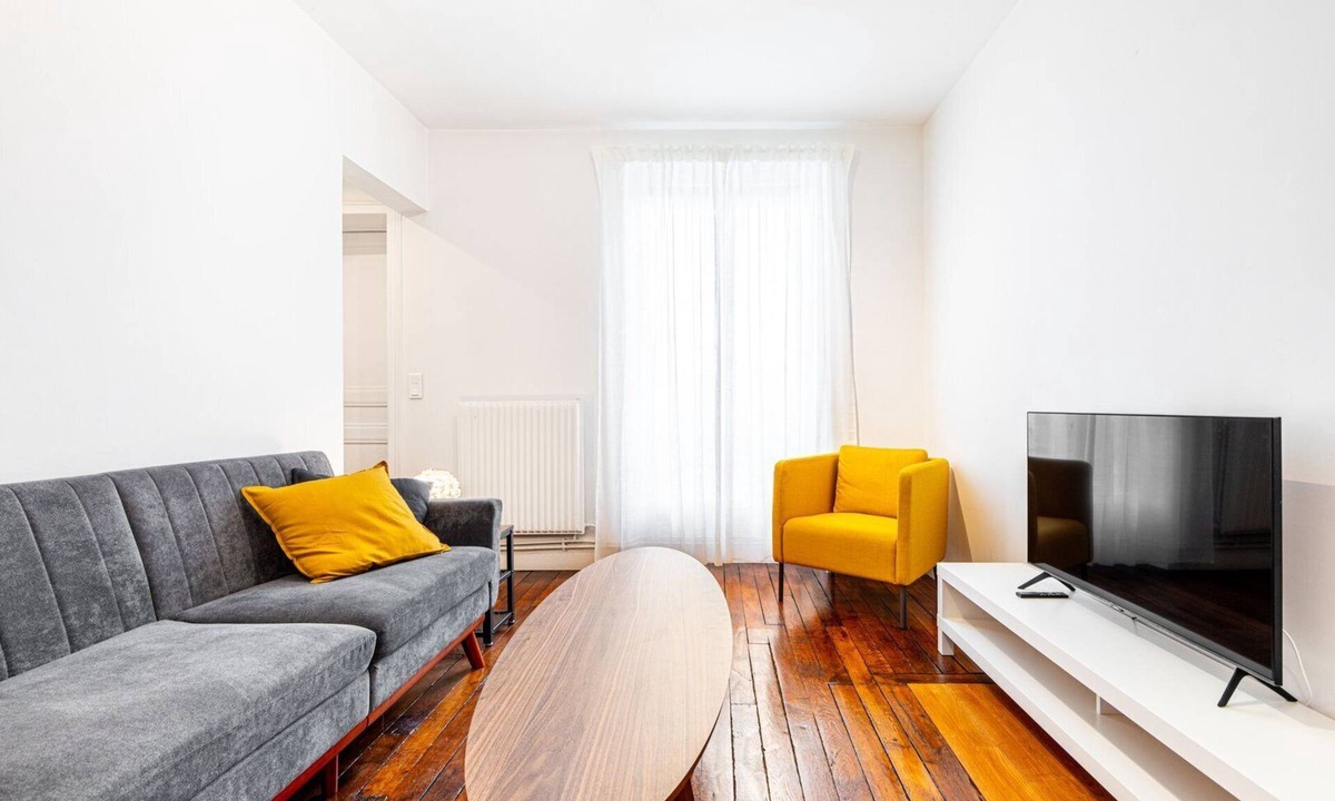Saint-Vincent-de-Paul Apartment | GuestReady - Metropolitan Stay in the 10th