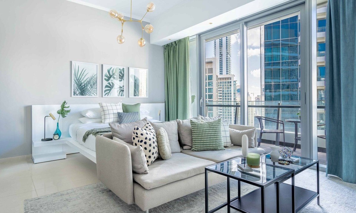 Jumeirah Beach Residence Apartment | GuestReady - Studio | Balcony-Marina View