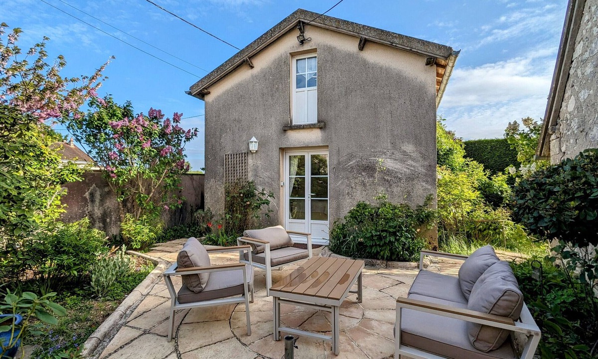 Azay-le-Ferron Bed & Breakfast | Guestroom Azay-le-Ferron, studio flat, 2 persons