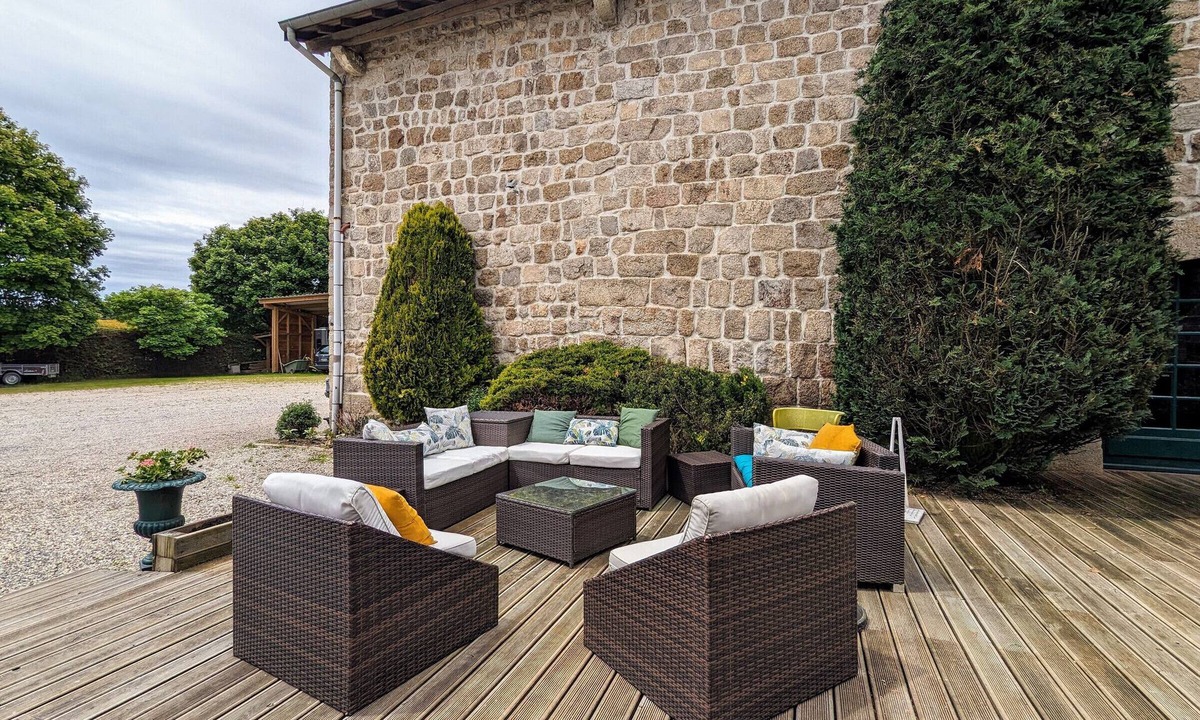 Saint-Romain-Lachalm Bed & Breakfast | Guestroom Saint-Romain-Lachalm, studio flat, 2 persons