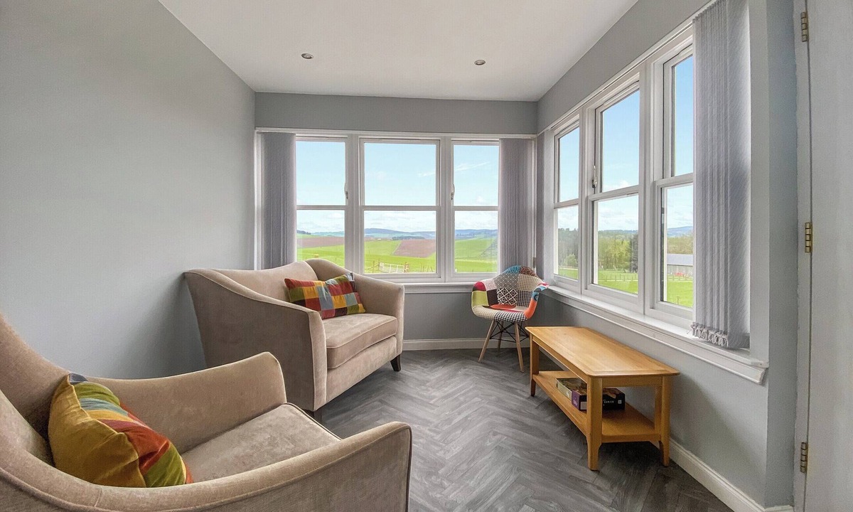 Alford Cottage | Guise Cottage (UK46303)