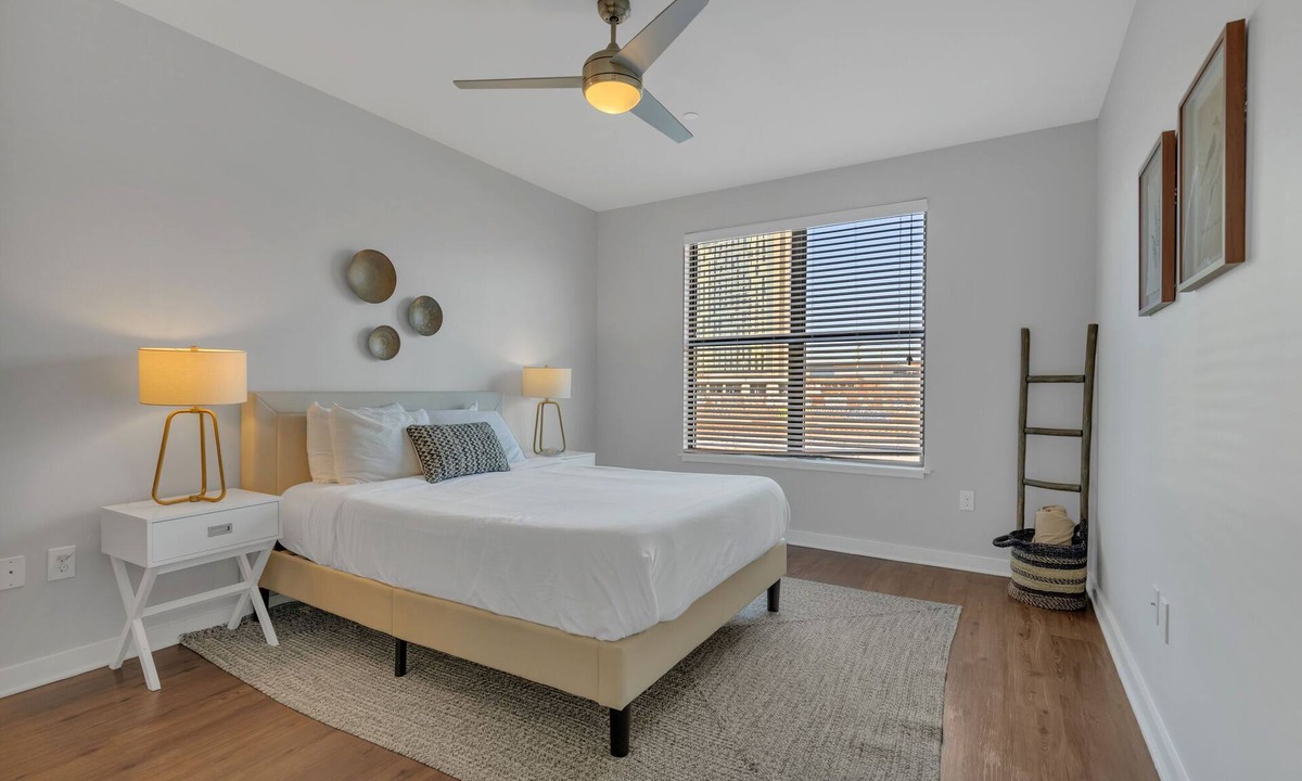 The Gulch Apartment | Gulch Apartment with Gym 2BR/2BA