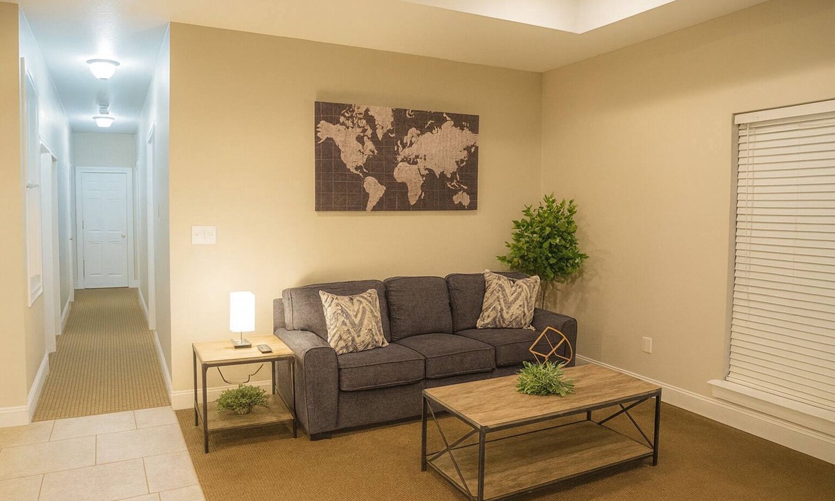 Kreole Apartment | Gulf Coast Getaway, 3BR 2BA, King Beds, Kitchen