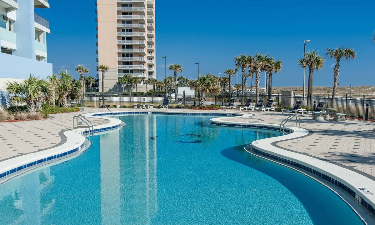 Pensacola Beach Condo | 🐬Gulf Views-Wrap Around Balcony-Walk2Beach- Emerald Dolphin 510🐬