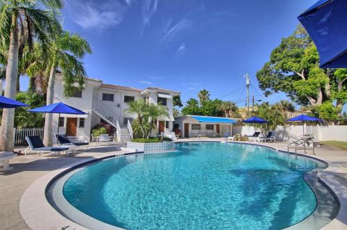 St. Pete Beach Apartment | Gulfside Resort. Unit 6