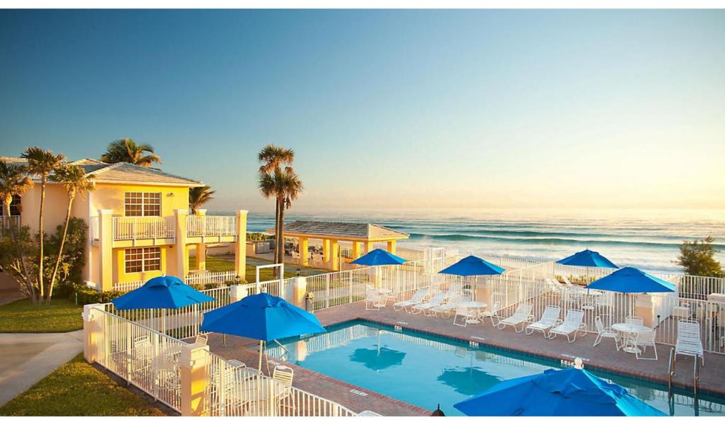 Delray Beach Resort | Gulfstream Manor