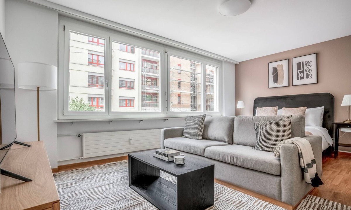 Gundeldingen Apartment | Gundeldingen studio w/Storage, nr Train Station, by Blueground