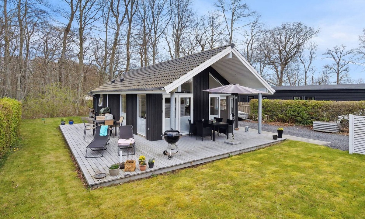 Kelstrup Strand House | "Gunholm" - 150m from the sea by Interhome