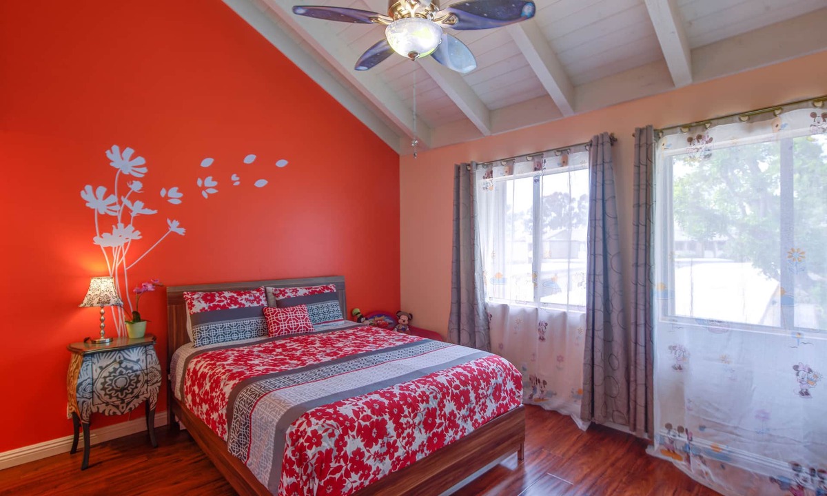 Hermosa Village House | /GVH2/Shortest Walk2Disney+Stylish+Pool+Spa+Wifi+Netflix+2 Parking+
