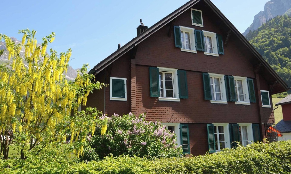 Engelberg Apartment | Hälmehois by Interhome