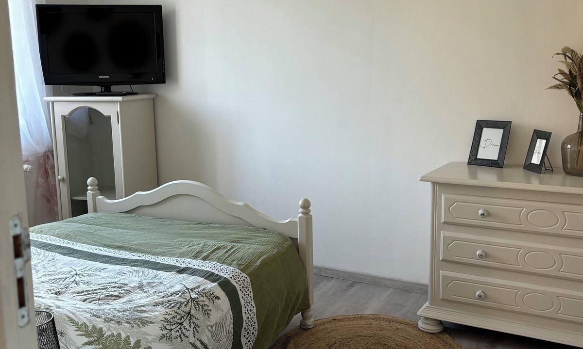 Saint-Martin-le-Beau Bed & Breakfast | Hébergement Chez l Habitant