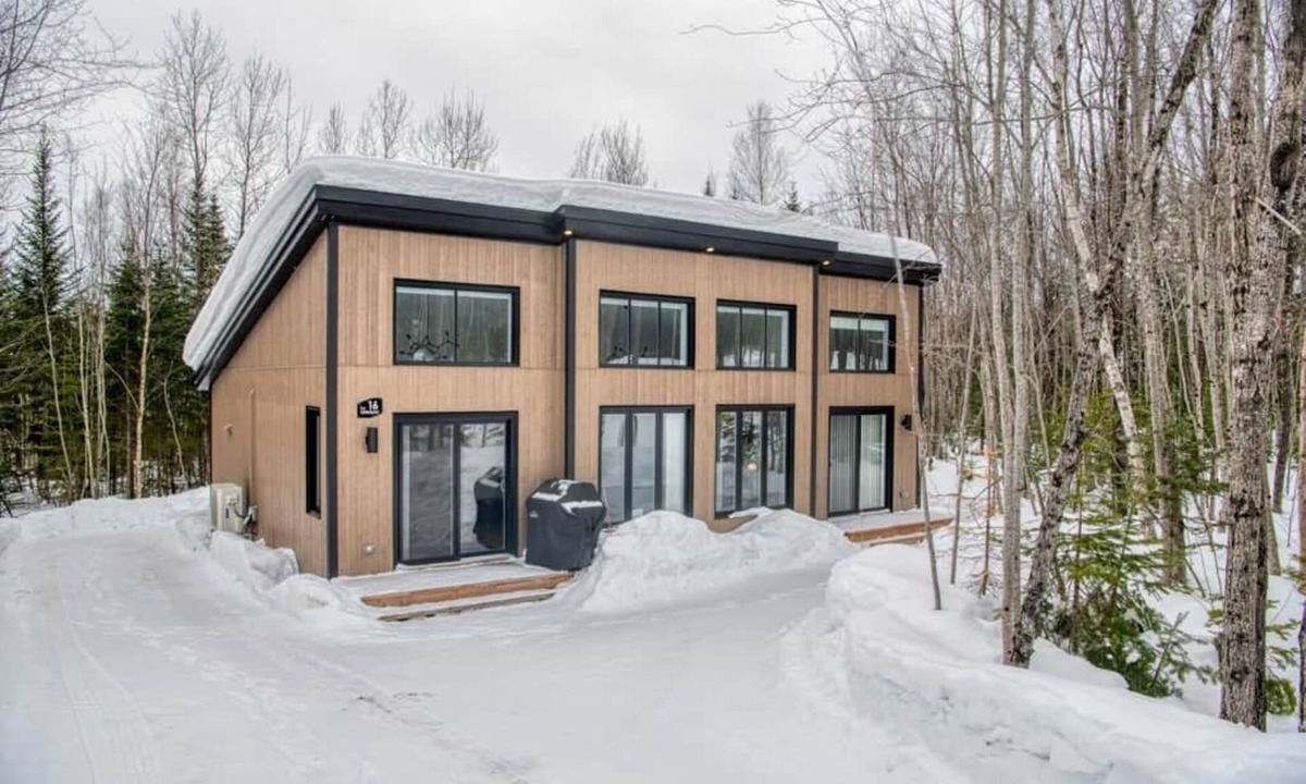 Adstock Ski Chalet | Hôtel à la maison - Le Verseau, golf et ski!