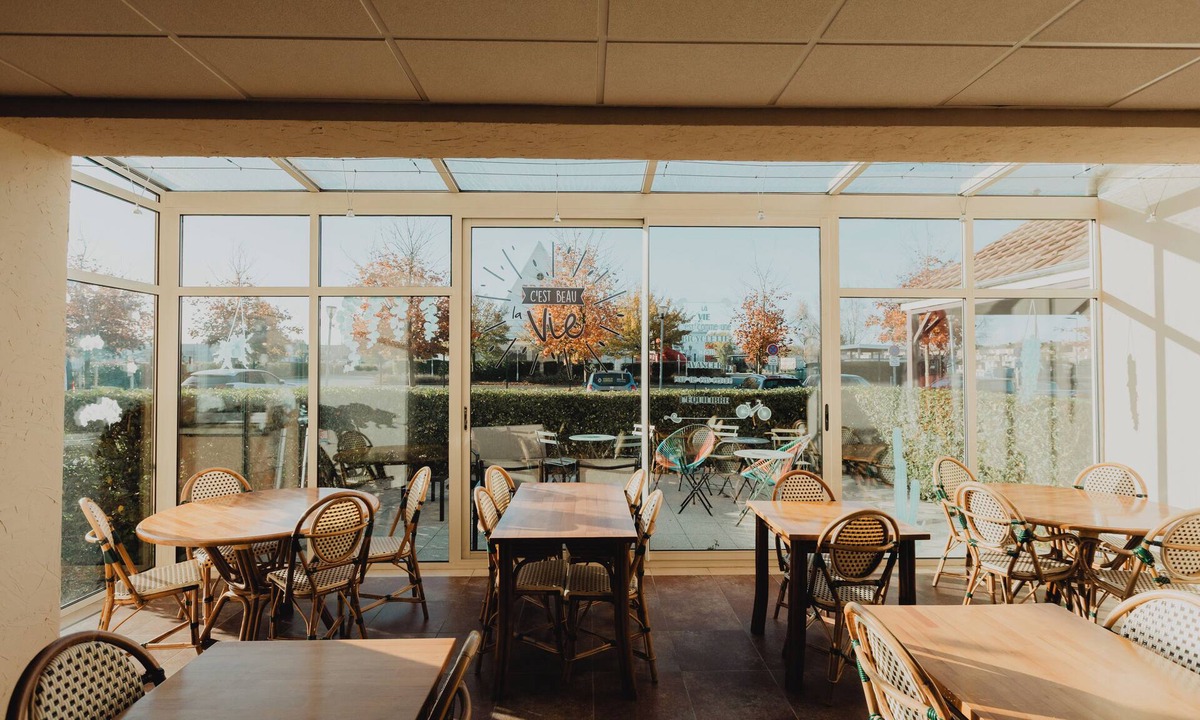 Caudry Hotel | Hôtel Akena Caudry Cambrai