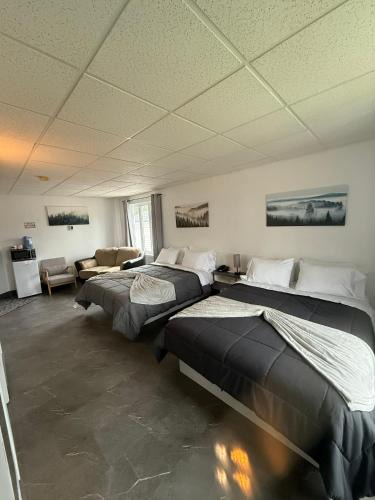 St. Felicien Hotel | Hôtel Auberge St-Félicien
