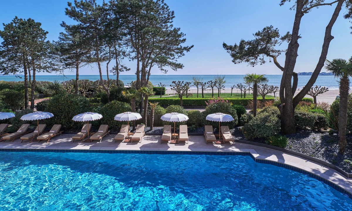 La Baule-Escoublac Hotel | Hôtel Barrière l'Hermitage