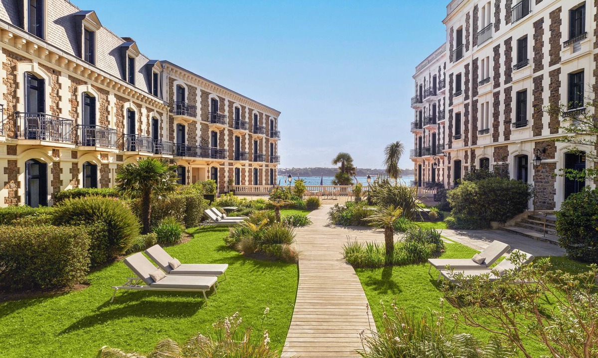 Dinard Hotel | Hôtel Barrière Le Grand Hôtel Dinard