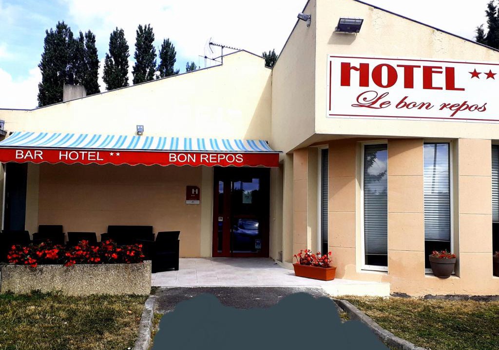 Barbezieux-Saint-Hilaire Hotel | Hôtel Bon Repos