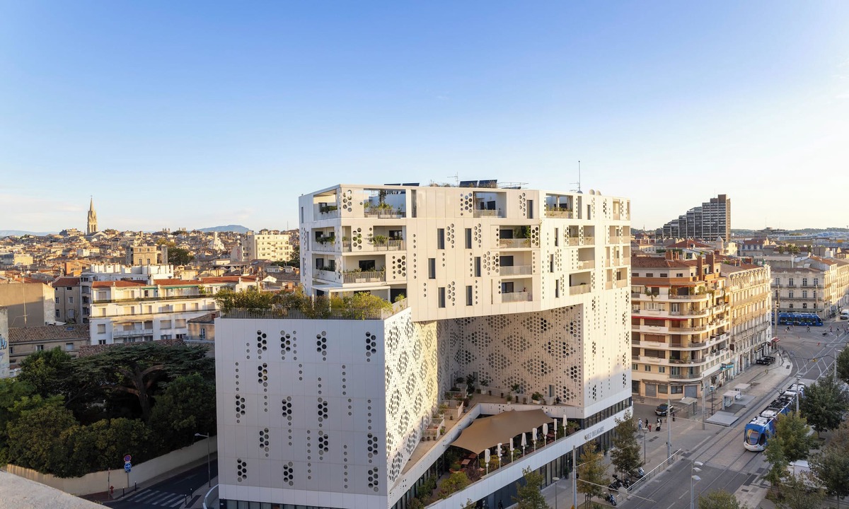 Gares House | Hôtel Campanile Montpellier Centre St Roch