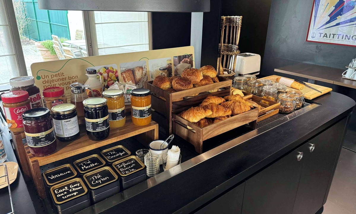 Muire - Haubette Hotel | Hôtel Campanile Reims Ouest - Tinqueux