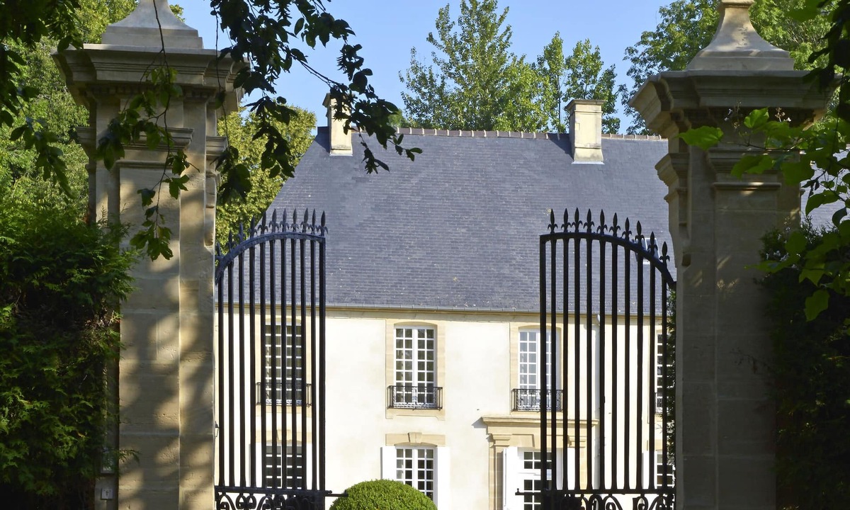Gueron Hotel | Hôtel Château Saint-Gilles - Bayeux