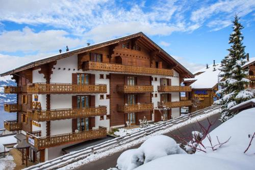 Veysonnaz Hotel | Hôtel Chalet Royal