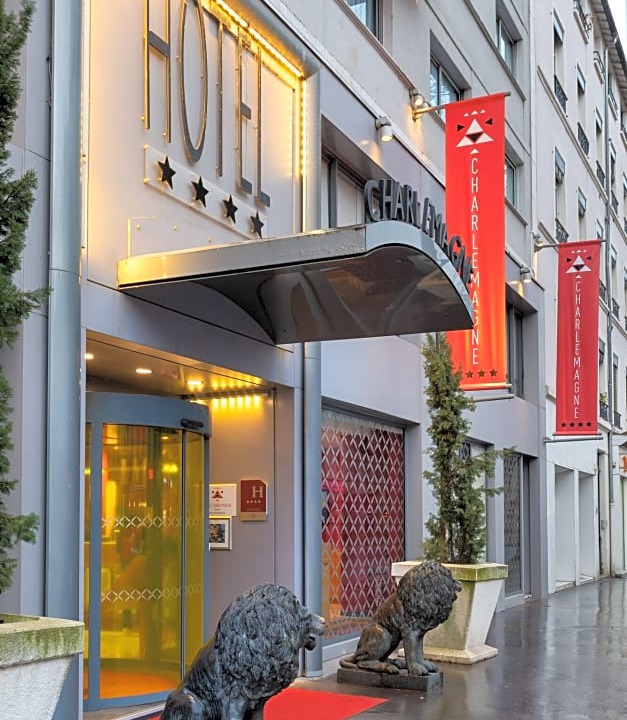 2nd Arrondissement Hotel | Hôtel Charlemagne