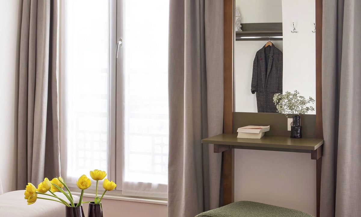 18th Arrondissement Hotel | Hôtel Dalila