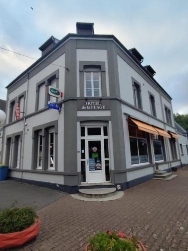 Le Nouvion-en-Thierache Hotel | Hôtel de la Plage